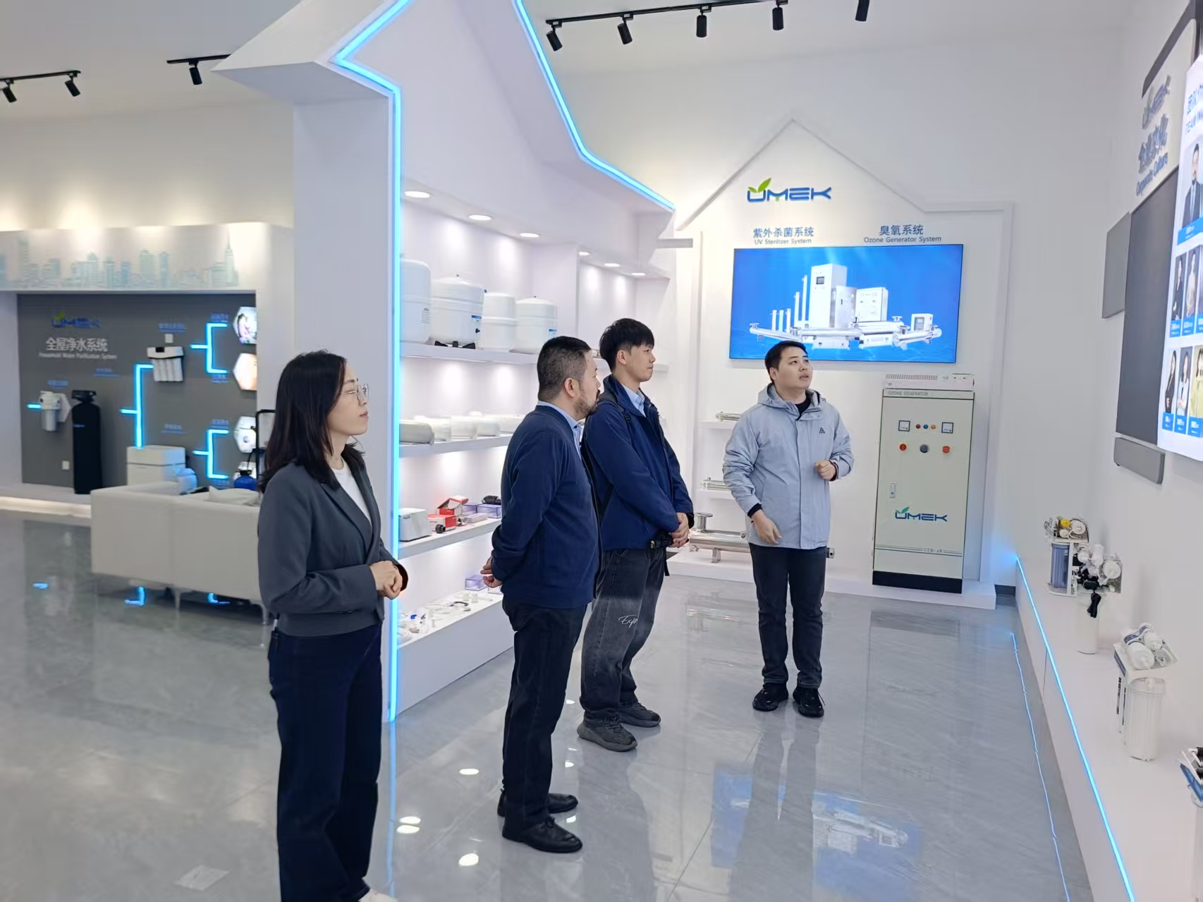 e1777f1283818478c42b05edef6ca90e