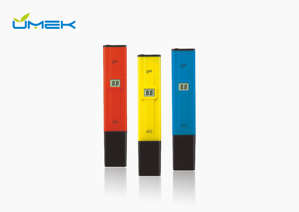 Pocket-size PH Meter